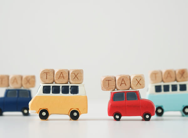 普通車にかかる自動車税はいくら？毎月の相場や課税の基準を知っておこう