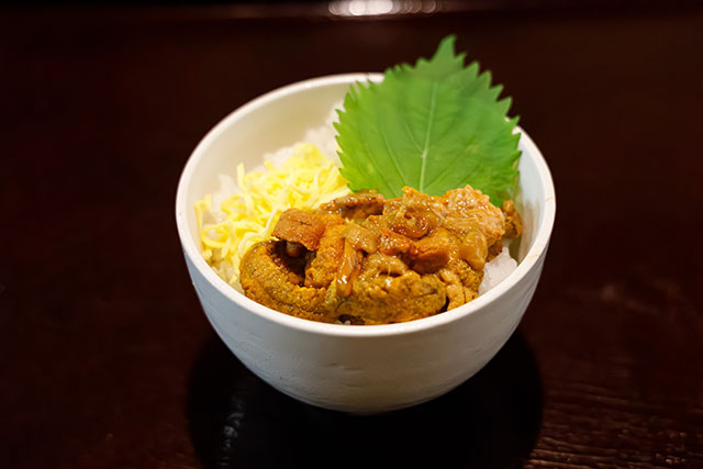 「北海道産 特上うに丼」¥2,000