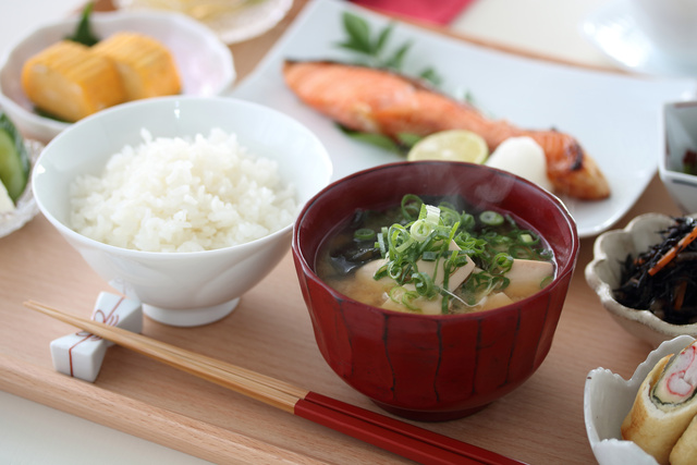 健康診断前日の食事と水分補給