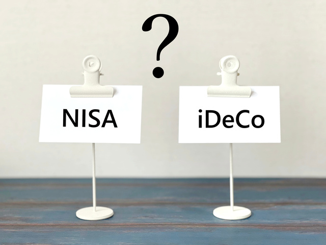 NISAとiDeCoで投資を始める！どちらを選ぶ？