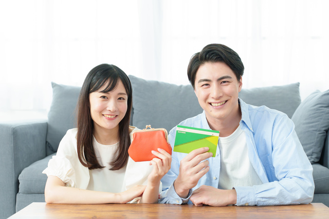 結婚費用を効率よく貯金するためのおすすめの方法