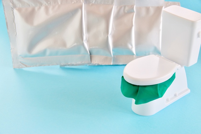 ポリ袋で簡易トイレ