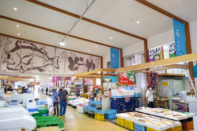 道の駅みなとオアシス 八幡浜みなっと（八幡浜市）