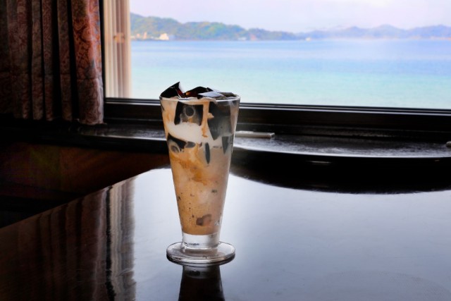 炭火焼きコーヒーを使用したコーヒーゼリー