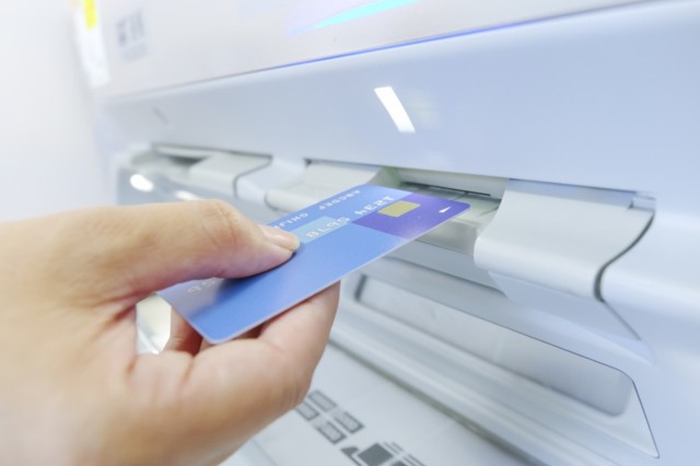 カードローンの金利相場は？